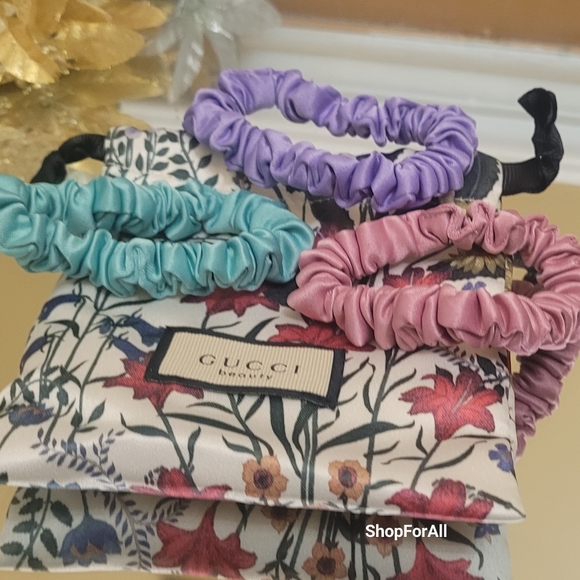 Brand new Gucci exclusive bundle - Picture 7 of 15